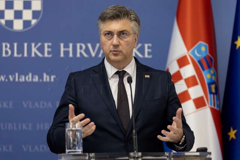 Premijer Plenković ne stoji iza oglasa koji obećava dnevnu zaradu građanima