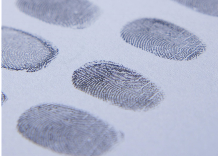Digitalni identiteti i CBDC sustavi ne potvrđuju tvrdnje o globalnoj kontroli stanovništva